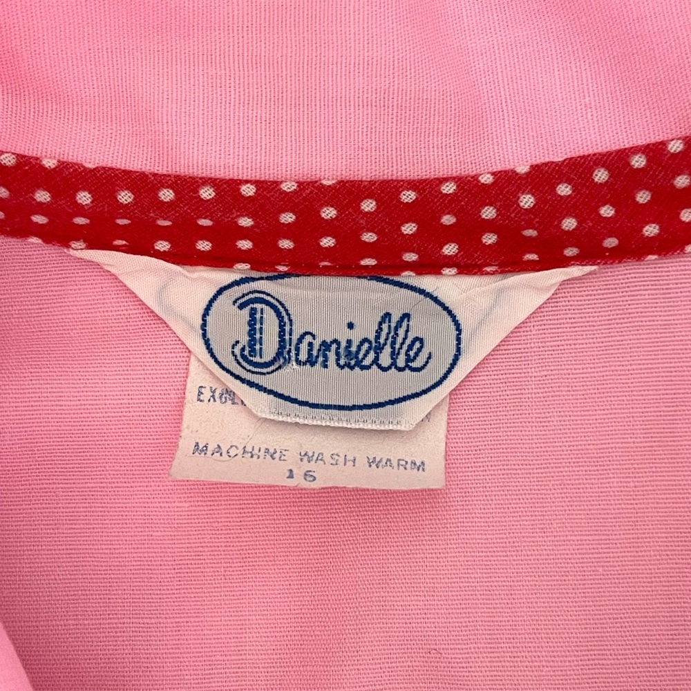 Vintage Danielle Pink Strawberry Patch Sleeveless Mod Vintage House Dress Robe - Picture 13 of 16